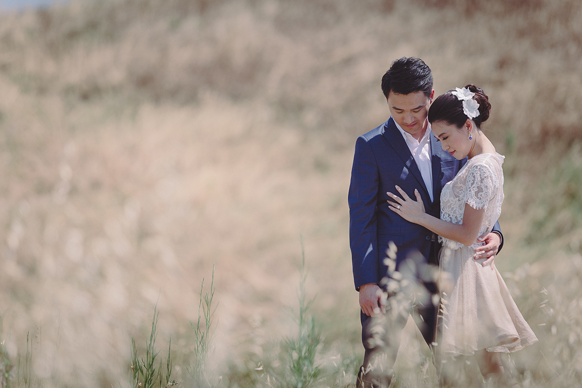 Elena Foresto Photographer Engagement in Tuscany