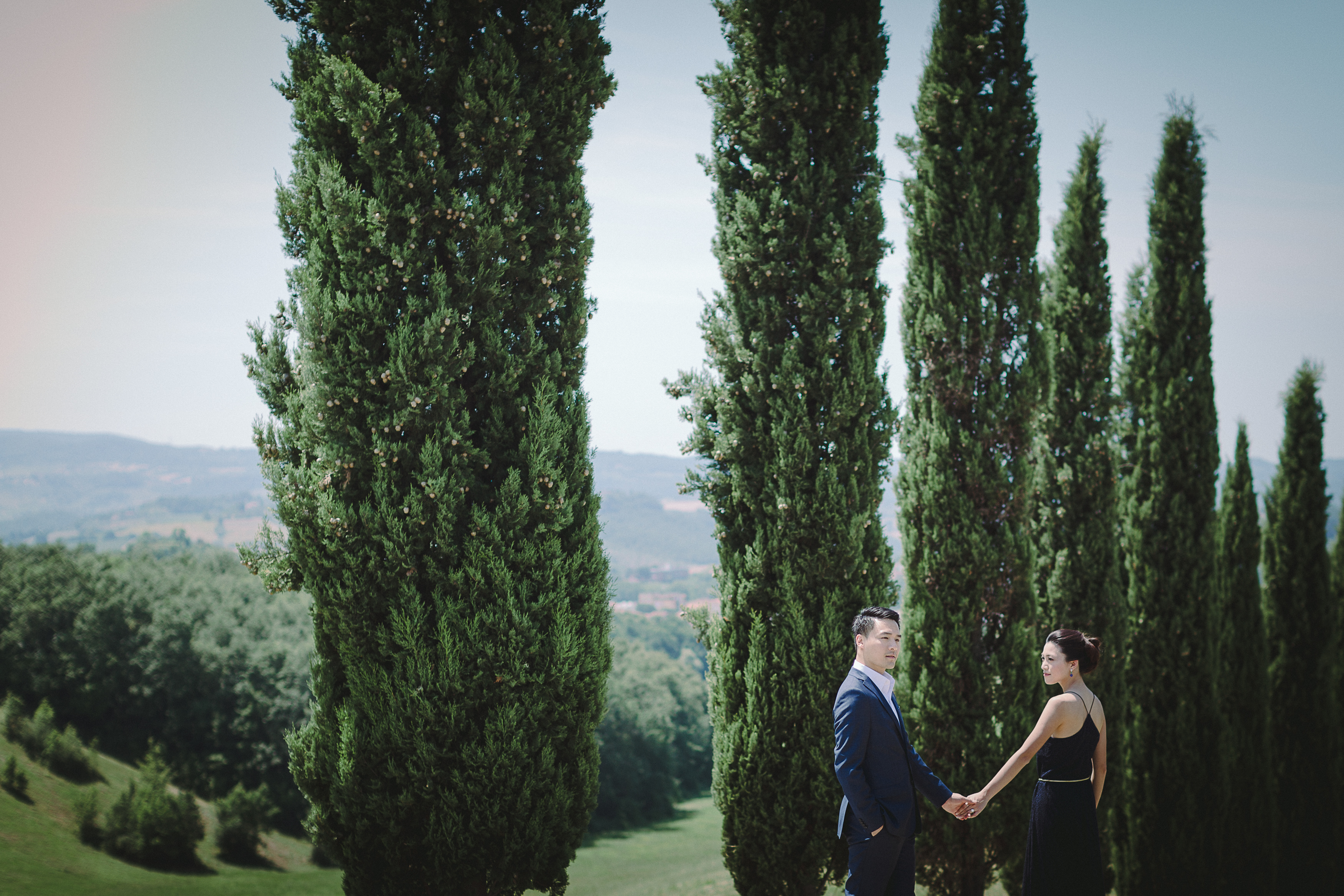 Elena Foresto Photographer Engagement in Tuscany