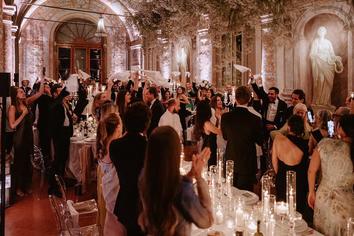 Chic Wedding Photography in Florence