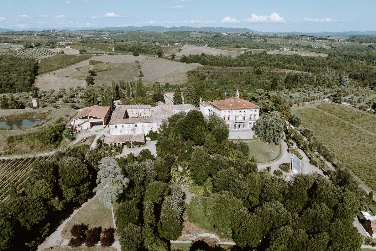 Elegant Gay Wedding Photographer in Tuscany