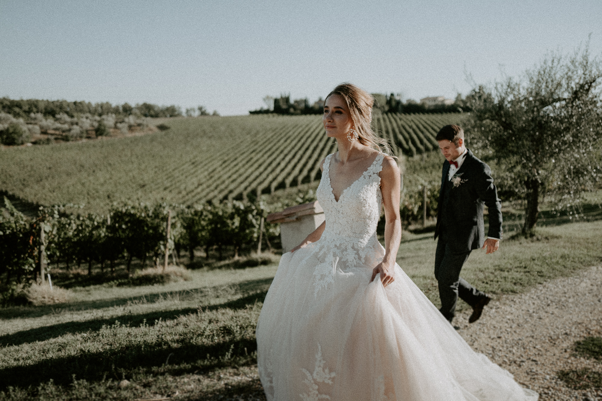 wedding photo in tuscany