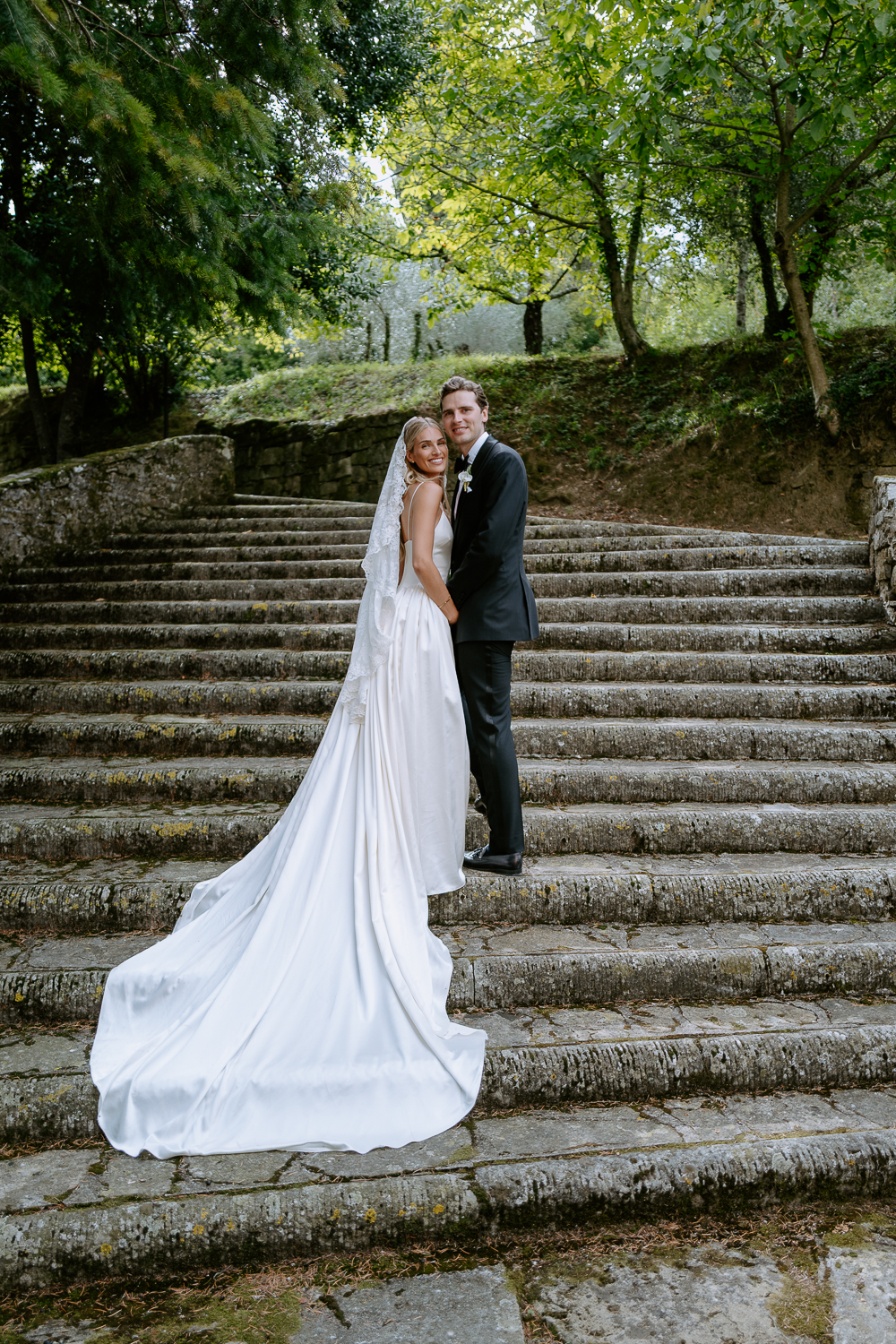 wedding tuscany elegant on film